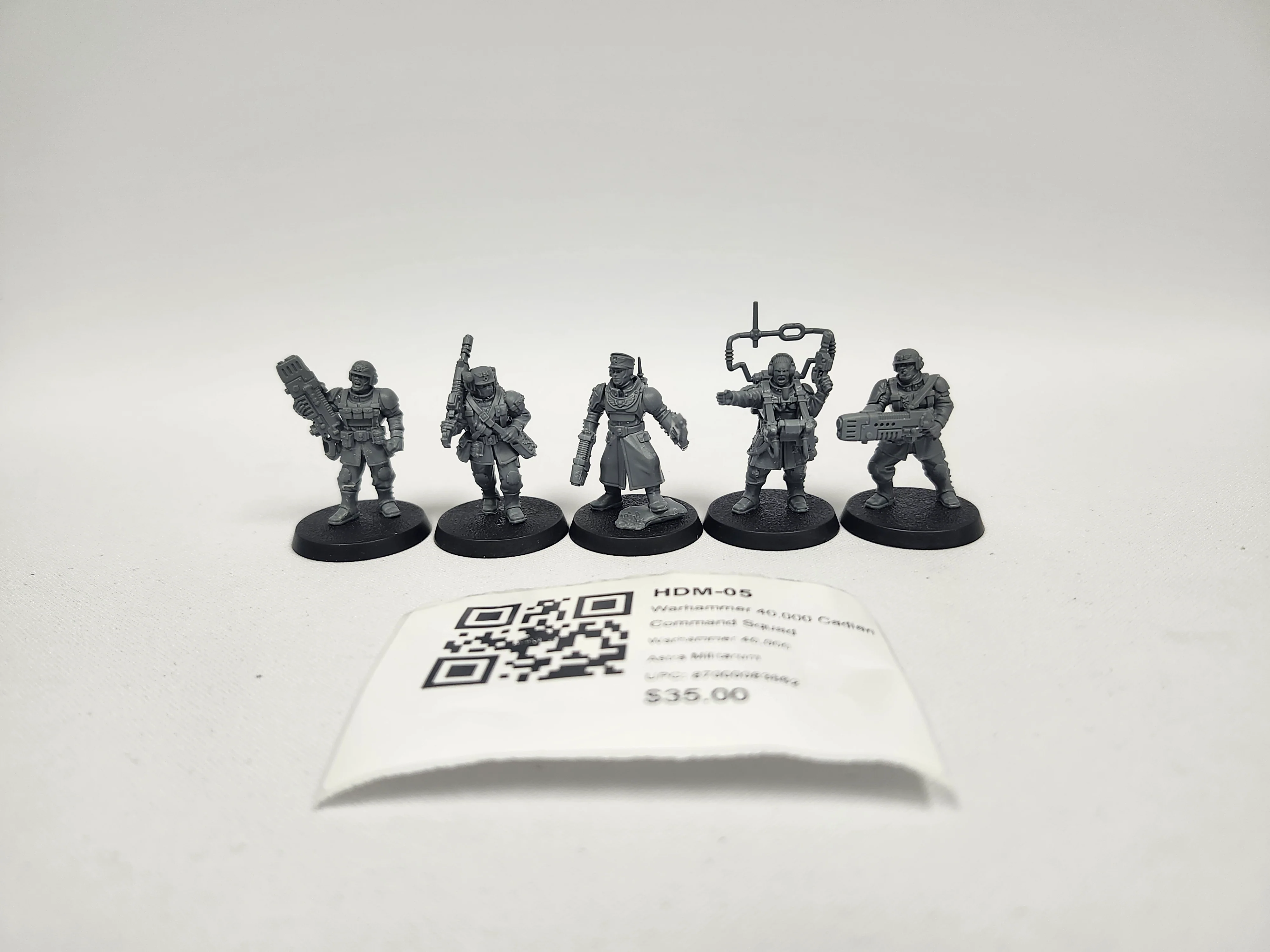 Warhammer 40,000 Cadian Command Squad HDM-05