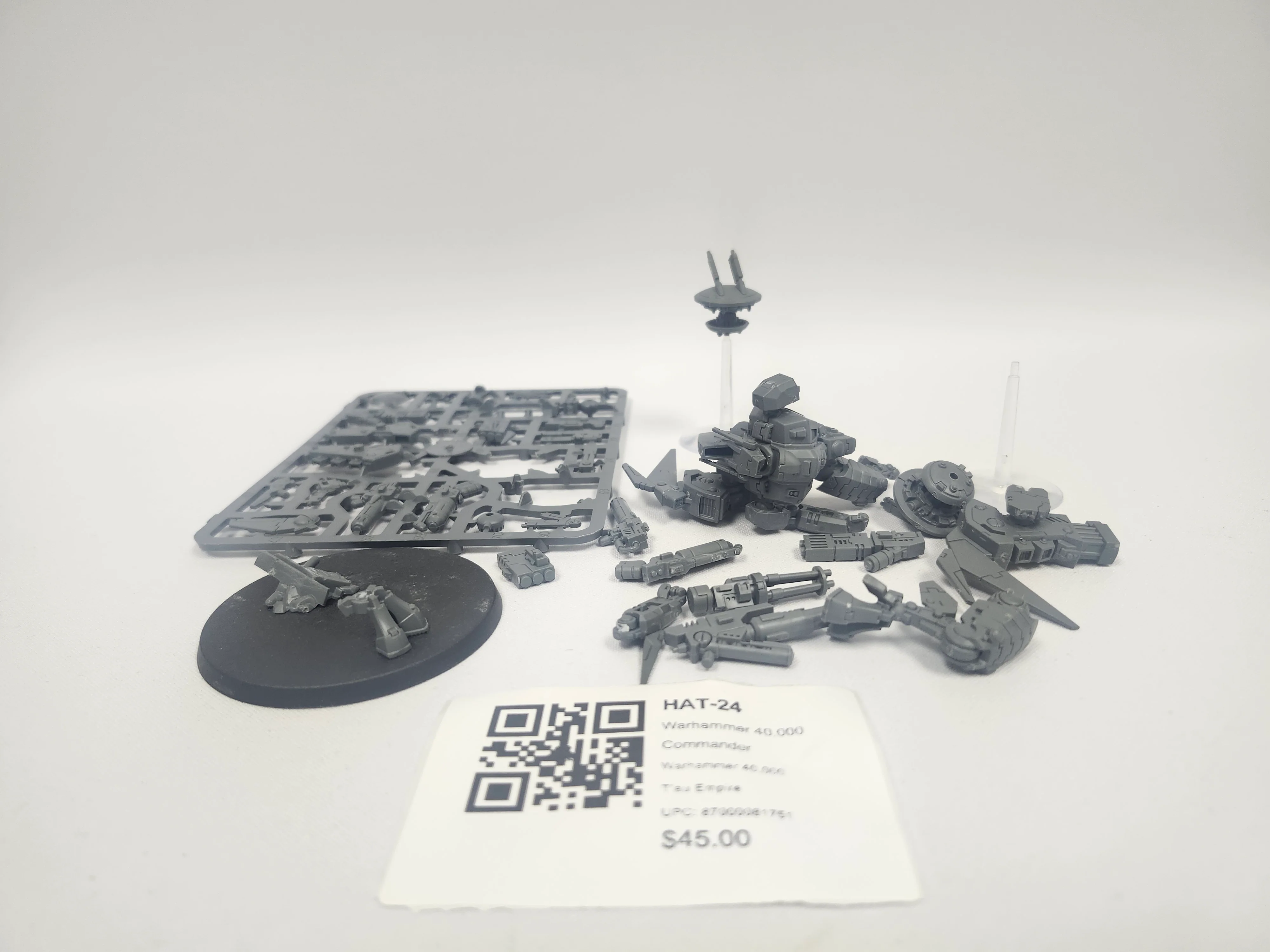 Warhammer 40,000 Commander HAT-24