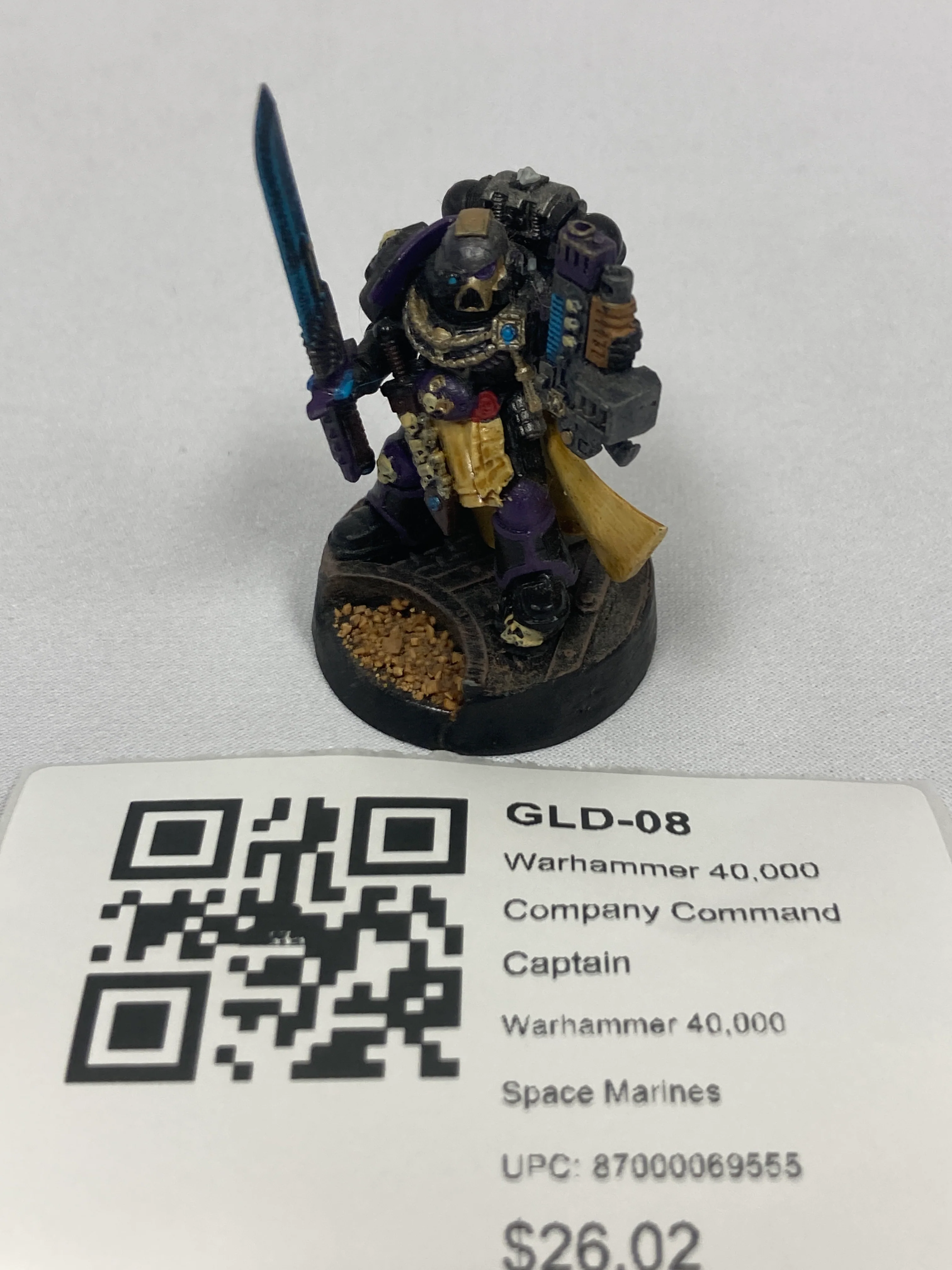 Warhammer 40,000 Company Command Captain GLD-08